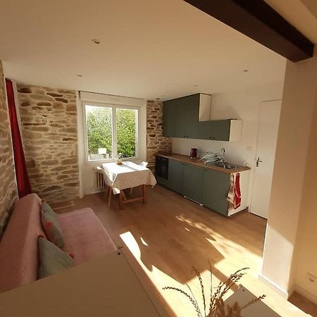 Superbe Studio, Avec Cuisine Et Espace Exterieur ปลูแกร์โน ภายนอก รูปภาพ